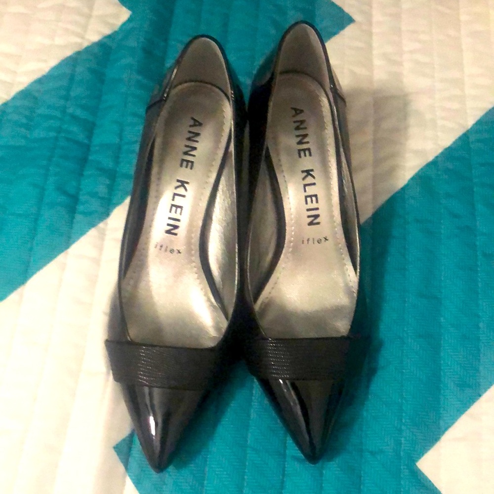 Anne Klein iflex black 8.5 M high heels